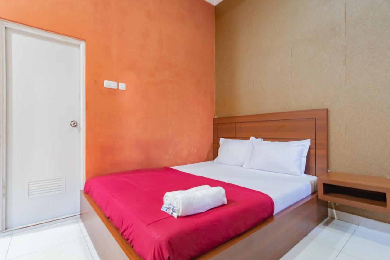 Pamanukan Hilir Hotel Markoni Pamanukan Mitra Reddoorz מראה חיצוני תמונה