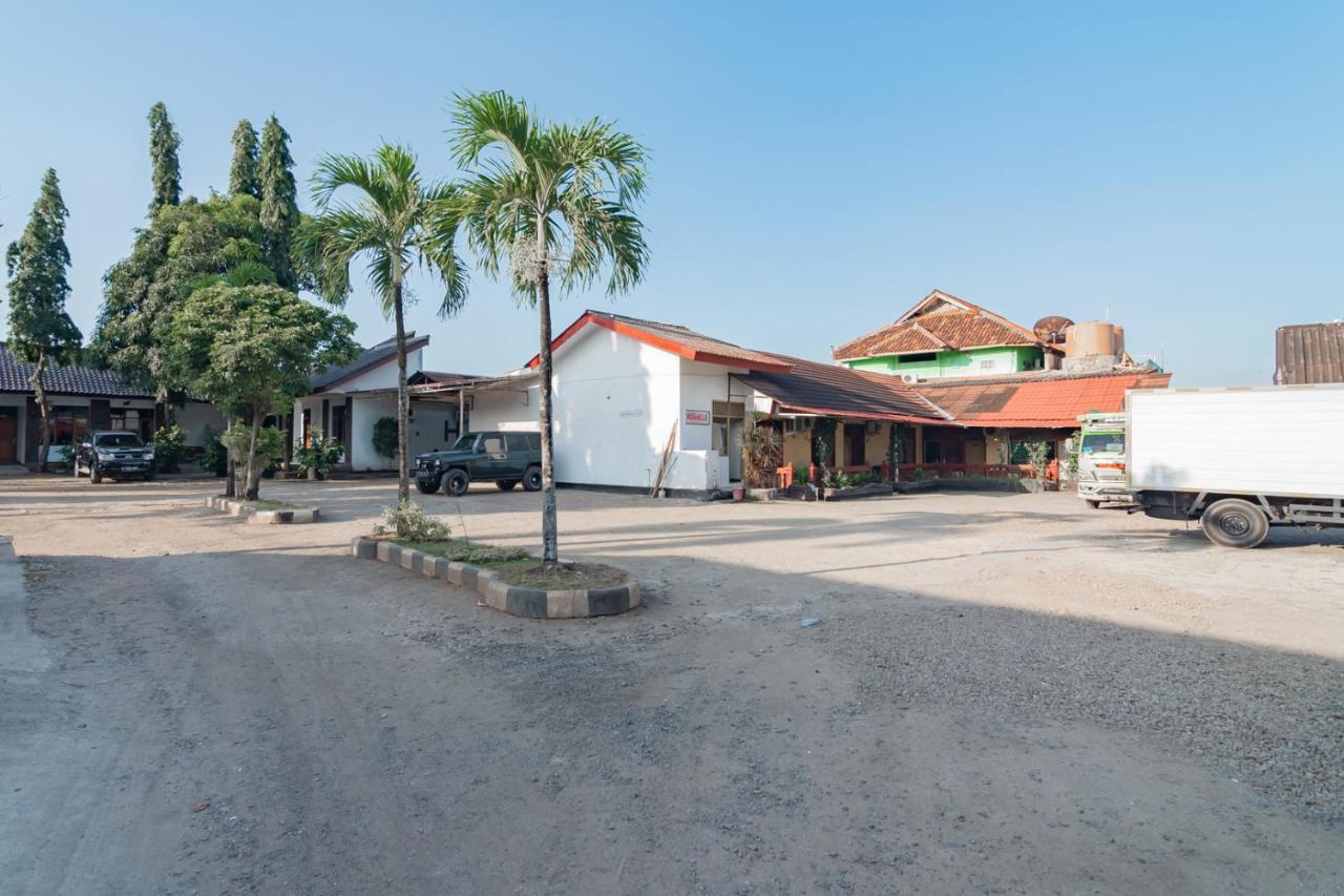 Pamanukan Hilir Hotel Markoni Pamanukan Mitra Reddoorz מראה חיצוני תמונה