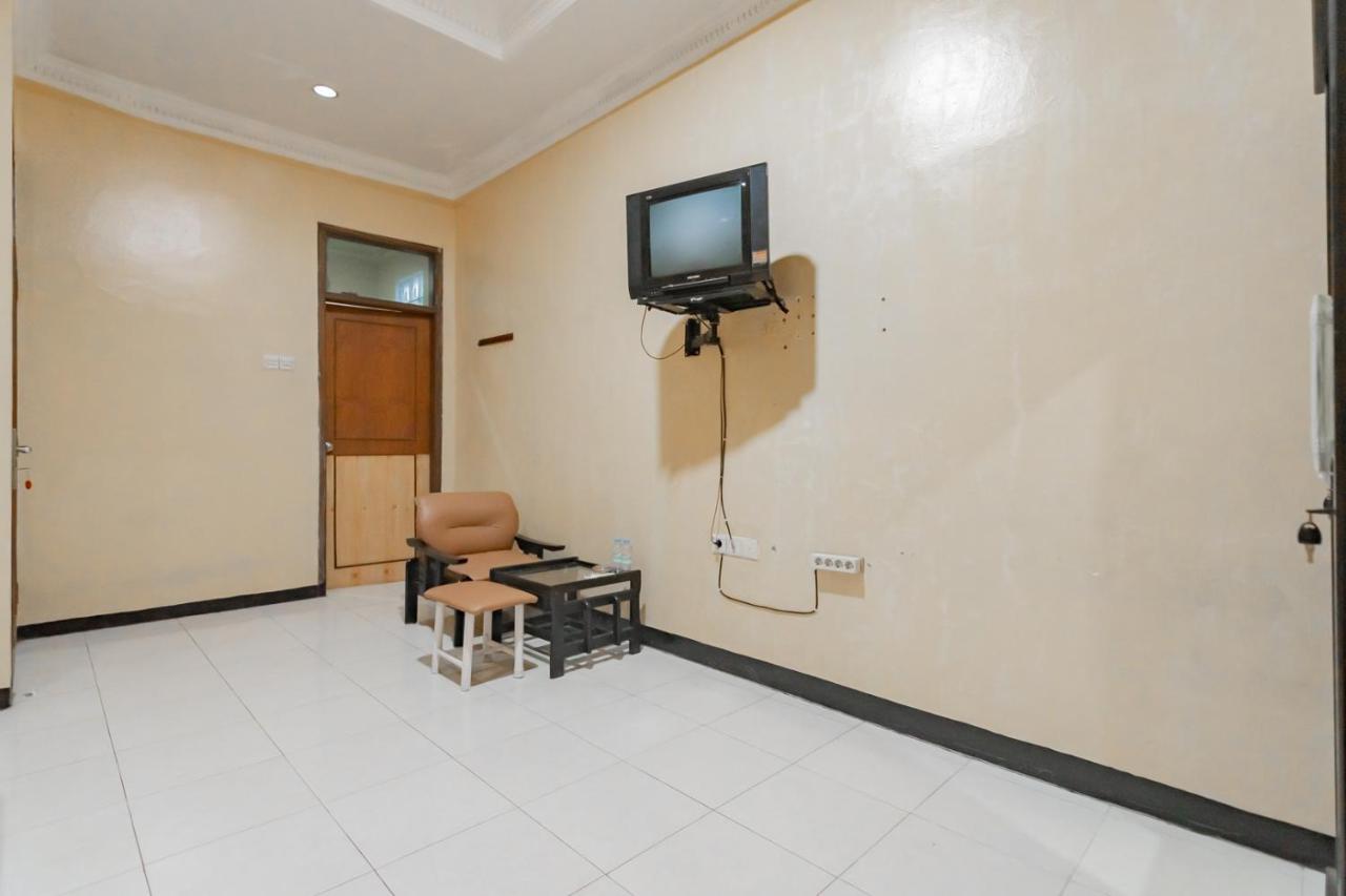 Pamanukan Hilir Hotel Markoni Pamanukan Mitra Reddoorz מראה חיצוני תמונה