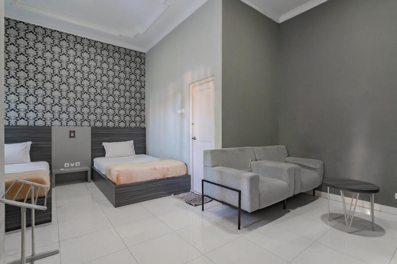 Pamanukan Hilir Hotel Markoni Pamanukan Mitra Reddoorz מראה חיצוני תמונה