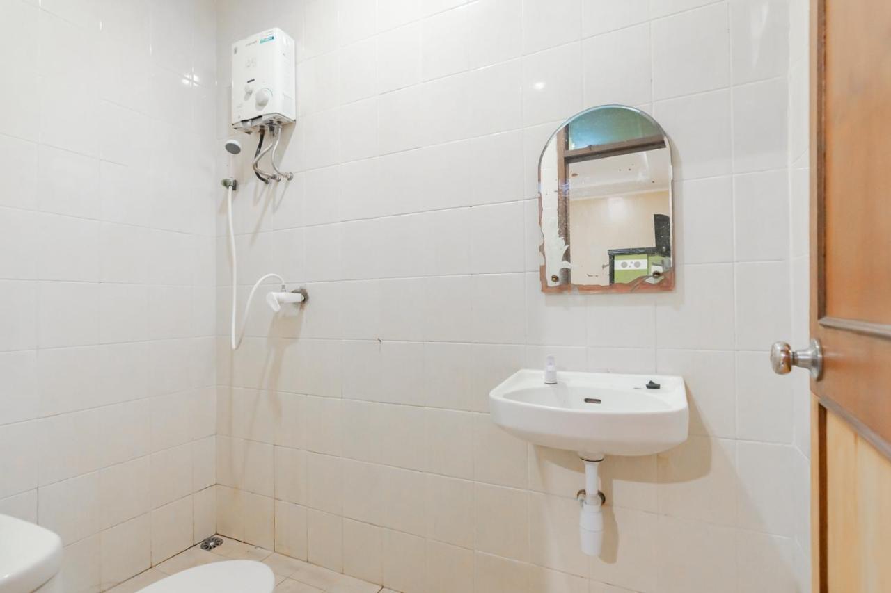 Pamanukan Hilir Hotel Markoni Pamanukan Mitra Reddoorz מראה חיצוני תמונה